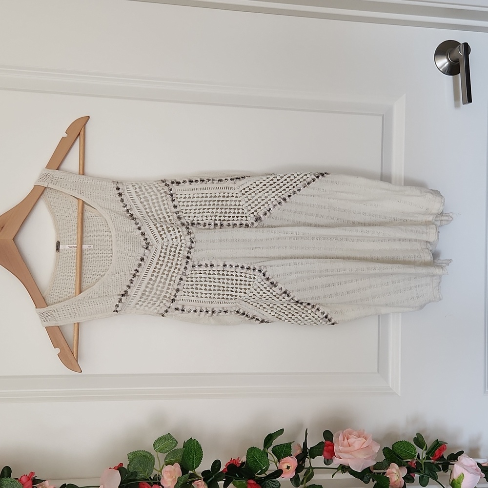Free People off white ivory beaded crochet knit sleeveless tank top small